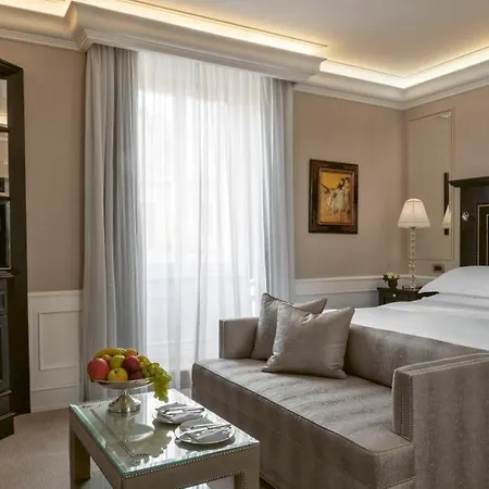 Ξενοδοχείο Hassler 5*