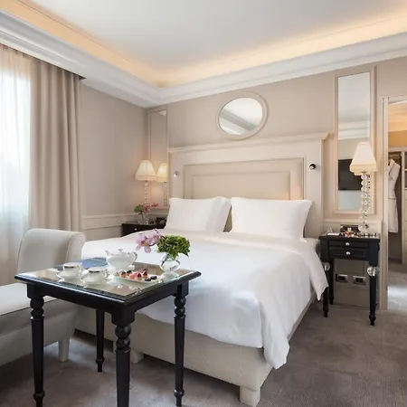 Ξενοδοχείο Hassler 5*